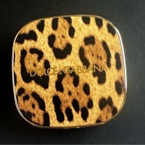 New Dolce & Gabbana Felineyes Intense Eyeshadow Quad 8 Mediterranean Blue